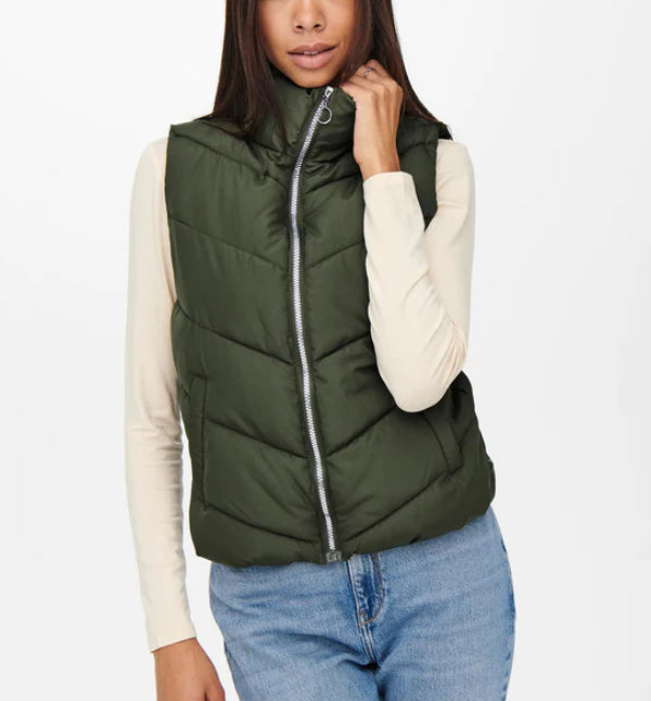 Heartland Amber Marshall Green Vest